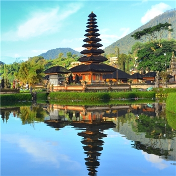 Bali Island 5D4N Tour Package, cover popular attractions